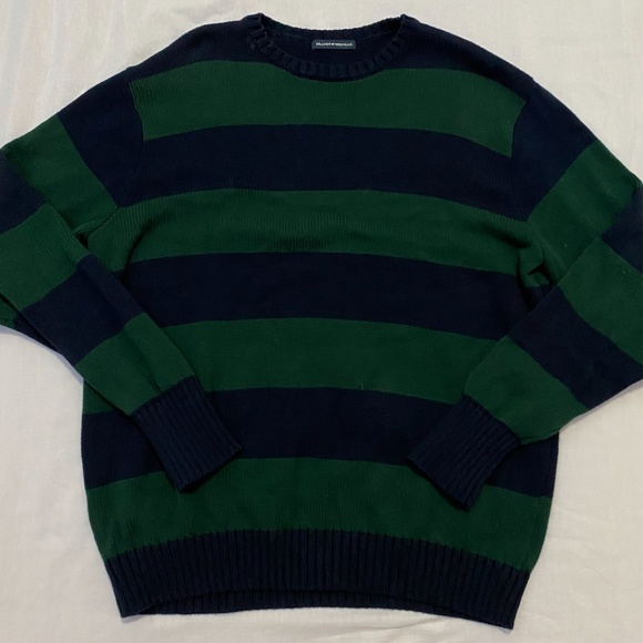 Brandy Melville Sweaters - brandy melville sweatshirt